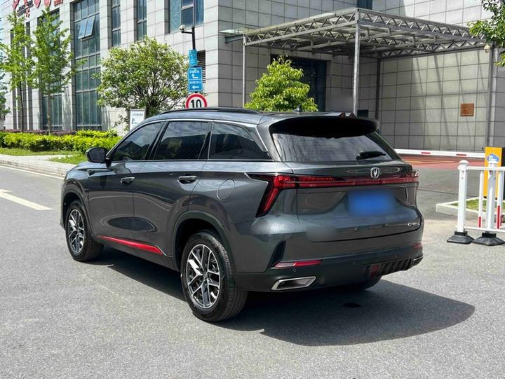 CS75 PLUS 2022 2nd Gen 1.5T AT Premium photo 4