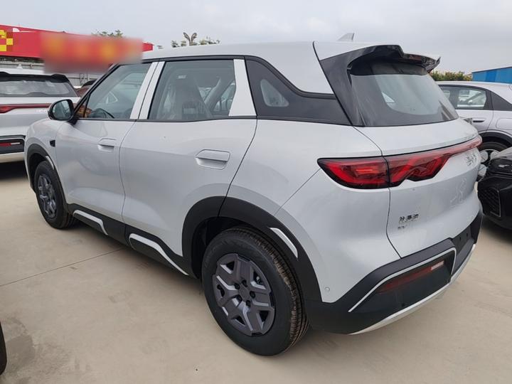 Yuan UP 2025 ADAS 401KM photo 4