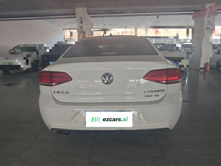 Lamando 2015 280TSI DSG Luxury photo 6
