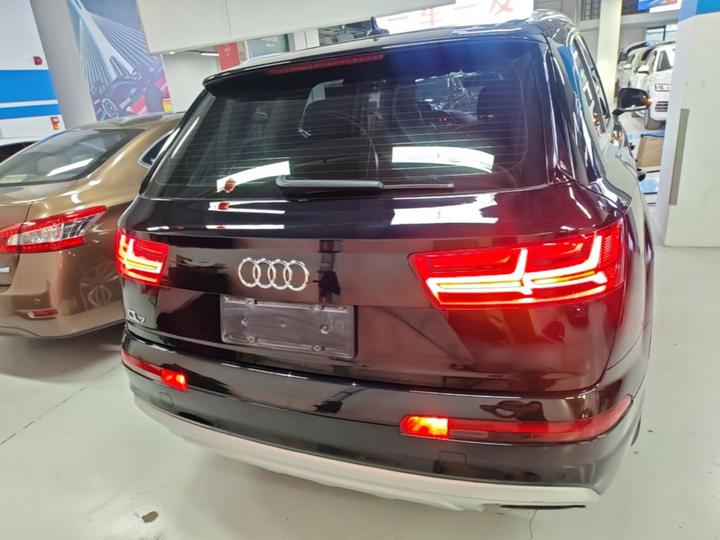 Q7 2019 45 TFSI Comfort photo 3