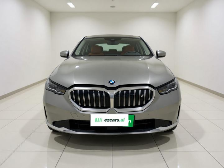i5 2024 eDrive 35L Exclusive Luxury photo 2