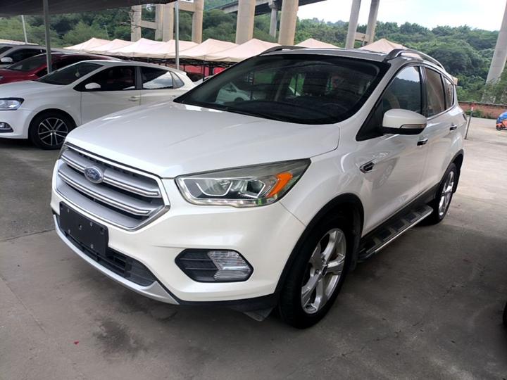 Kuga 2017 EcoBoost 180 RWD