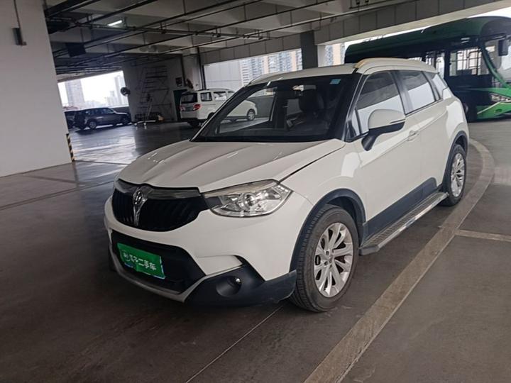 Zhonghua V3 2015 1.5L MT Smart