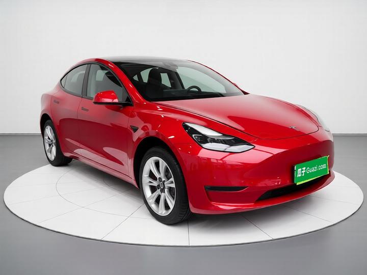 Model Y 2022 Long Range AWD photo 3
