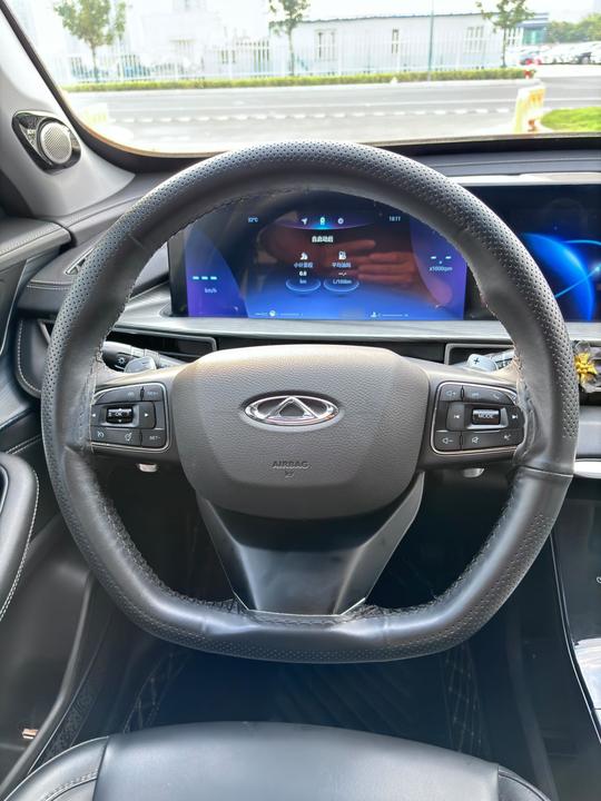 Tiggo 8 PLUS 2021 290TGDI DCT photo 2