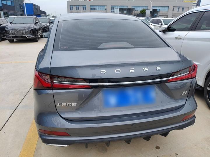i5 2023 1.5L CVT Luxury photo 3