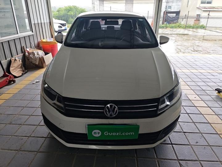 Santana 2016 1.6L AT photo 2