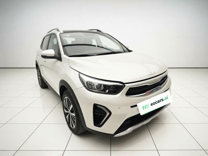 Stonic 2021 1.4L CVT photo 3
