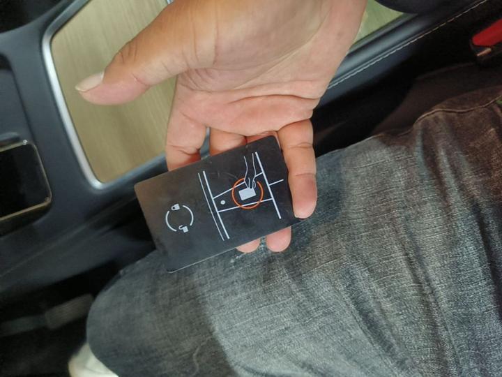 Model Y 2023 RWD photo 8