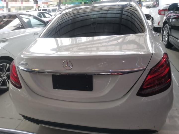 C-Class 2015 Facelift C 200 L Sport photo 3
