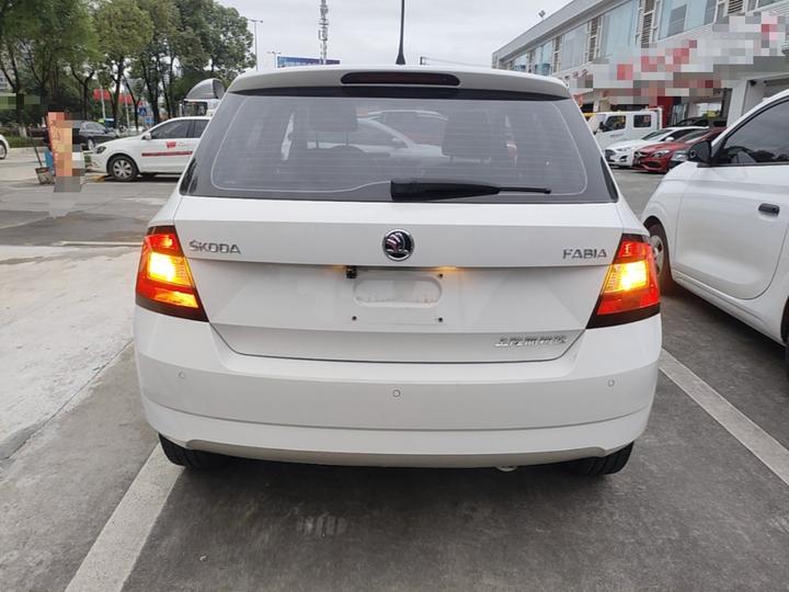 Fabia 2017 1.4L AT photo 5