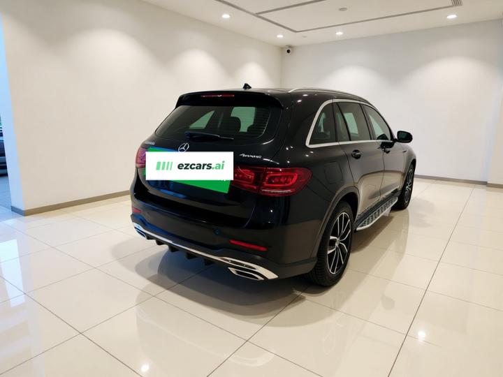 GLC 2020 Facelift GLC 260 L 4MATIC Luxury photo 6