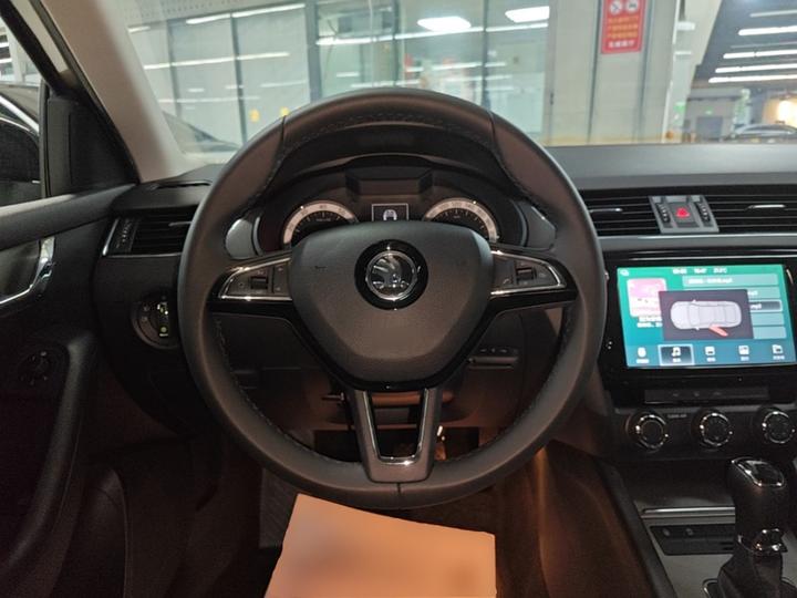 Octavia 2018 TSI280 DSG Luxury photo 6