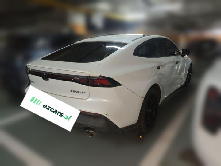 UNI-V 2022 1.5T Premium photo 6