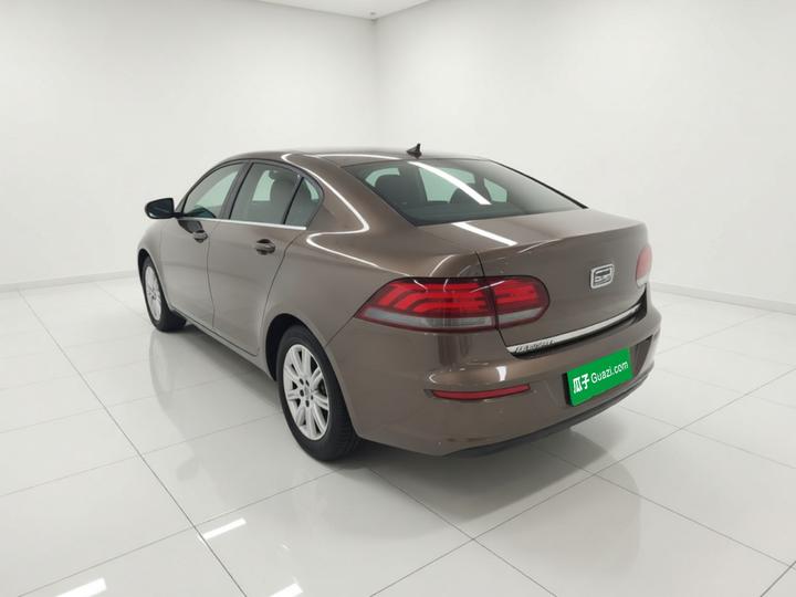 3 2016 Sedan 1.6L AT photo 4