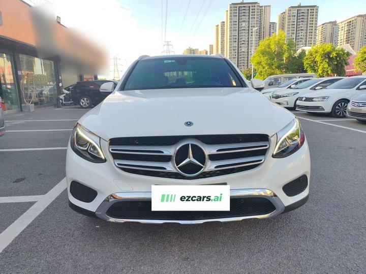 GLC 2019 GLC 200 L 4MATIC photo 2