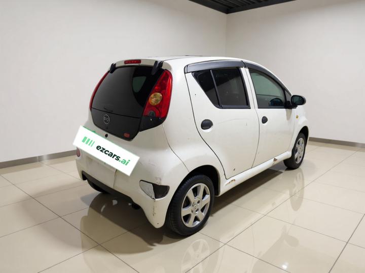 F0 2015 1.0L AMT photo 4