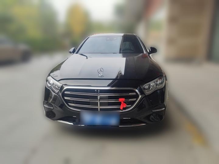 E-Class 2026 E 260 L photo 2
