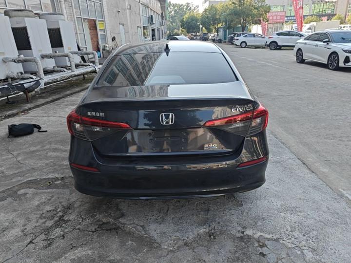 Civic 2023 240TURBO CVT photo 3