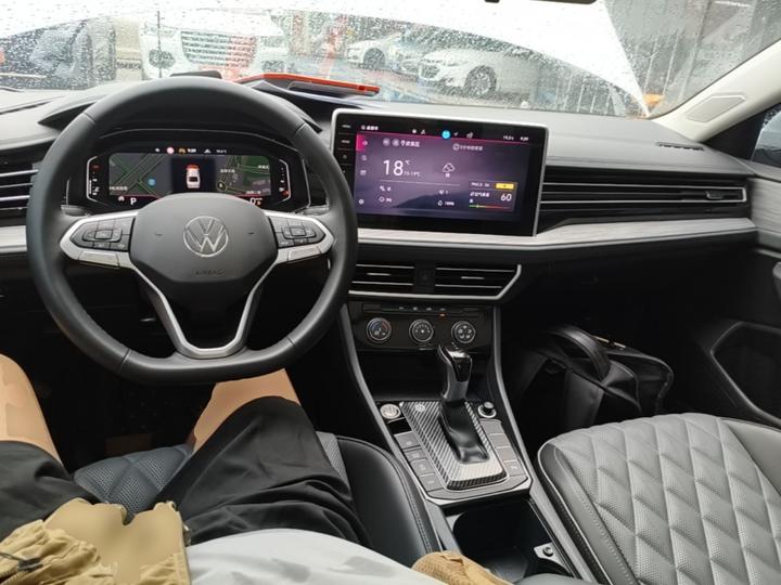 Sagitar 2024 300TSI DSG photo 5