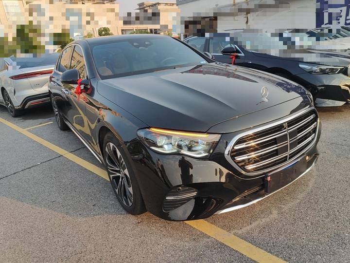 E-Class 2025 Facelift E 300 L Luxury photo 3