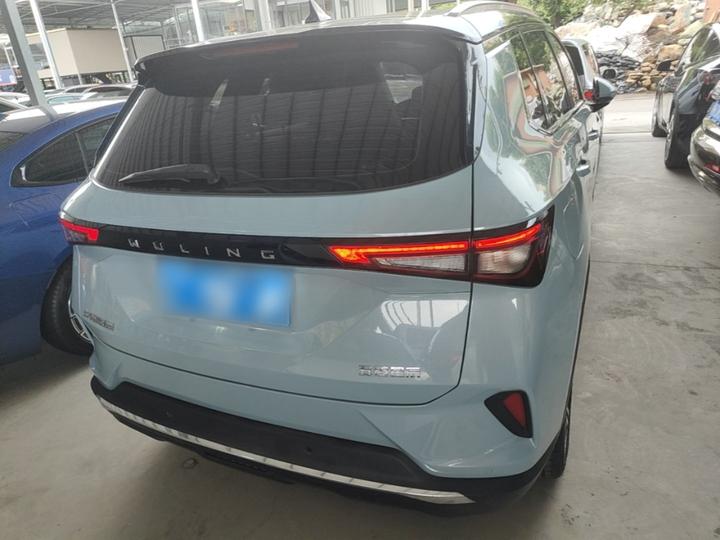 Wuling 2021 1.5T CVT photo 3