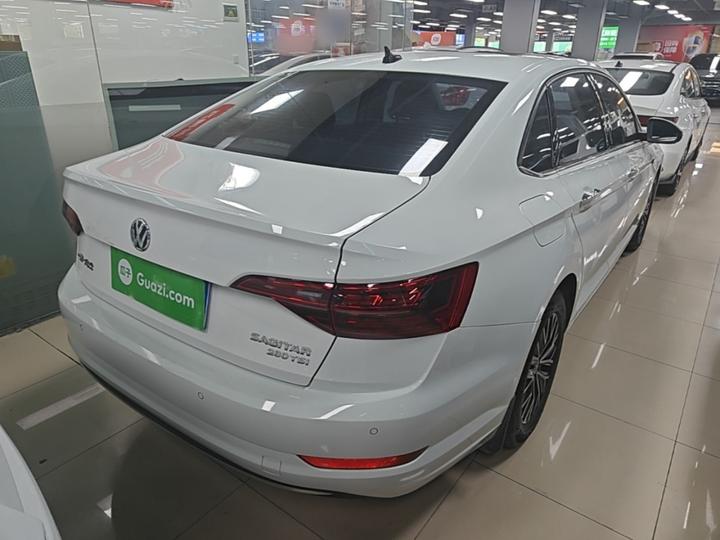 Sagitar 2021 280TSI DSG Comfort Connected photo 4