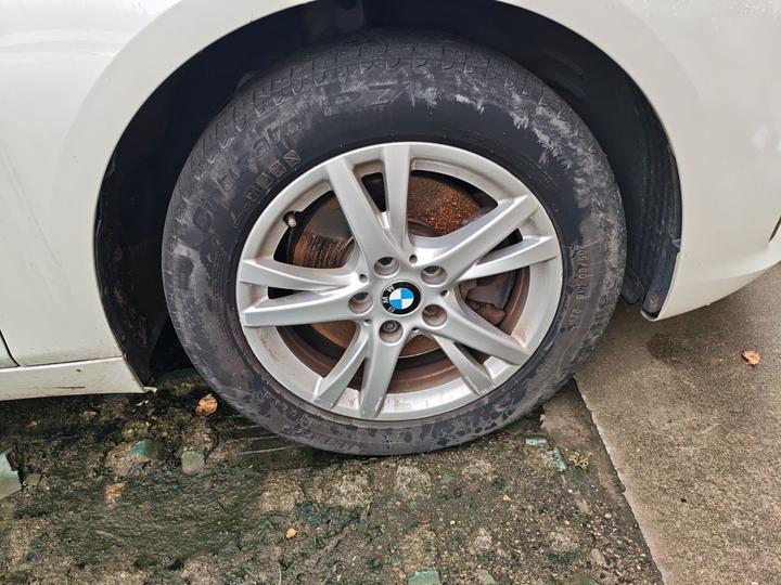 2 Series Wagon Imported 2015 218i Leading photo 8