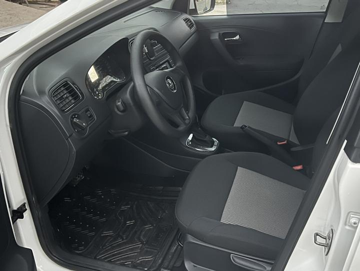 Polo 2016 1.4L AT photo 4
