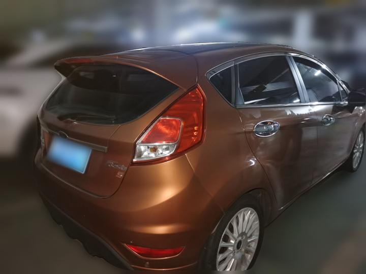 2014 Hatchback 1.0 GTDi AT Sport photo 6