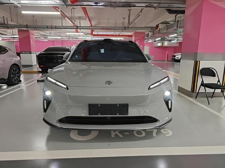 ET5T 2024 75kWh Touring photo 2