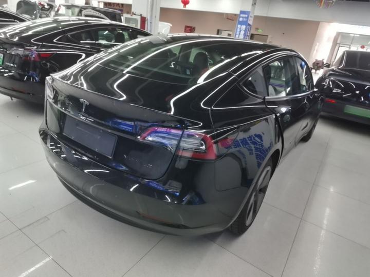 Model 3 2022 RWD photo 4