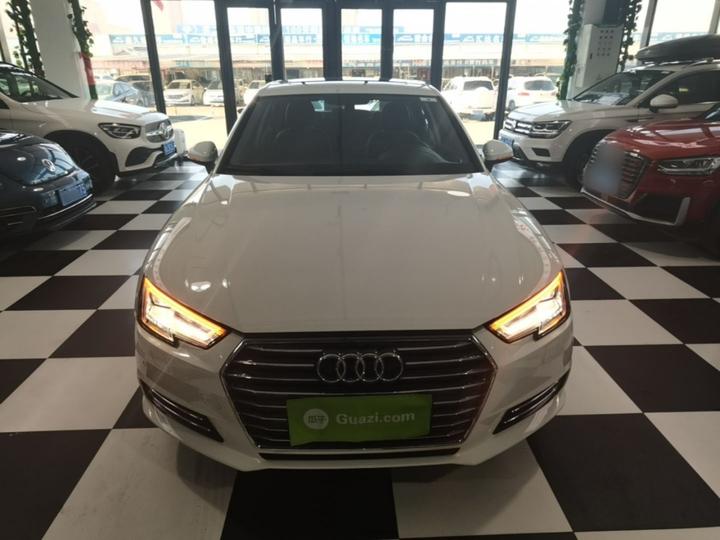 A4L 2018 30 Anniversary 40 TFSI Progressive photo 2