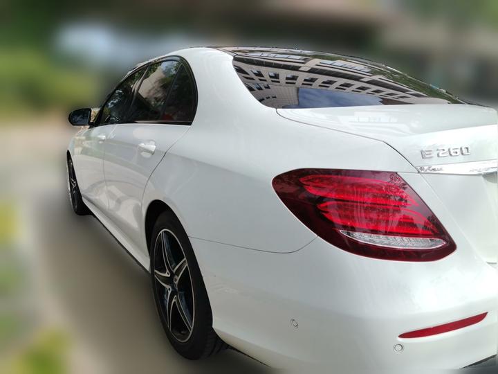 E-Class Imported 2020 E 260 Sport photo 4