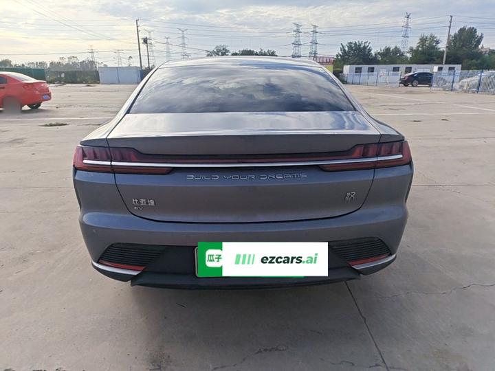 Han 2021 EV Standard Range Luxury photo 5