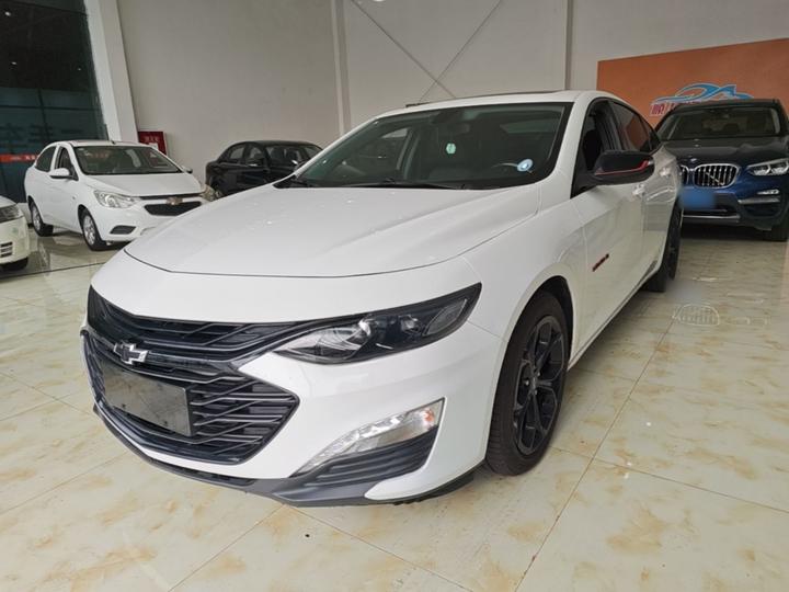 Malibu XL 2021 Redline 550T AT