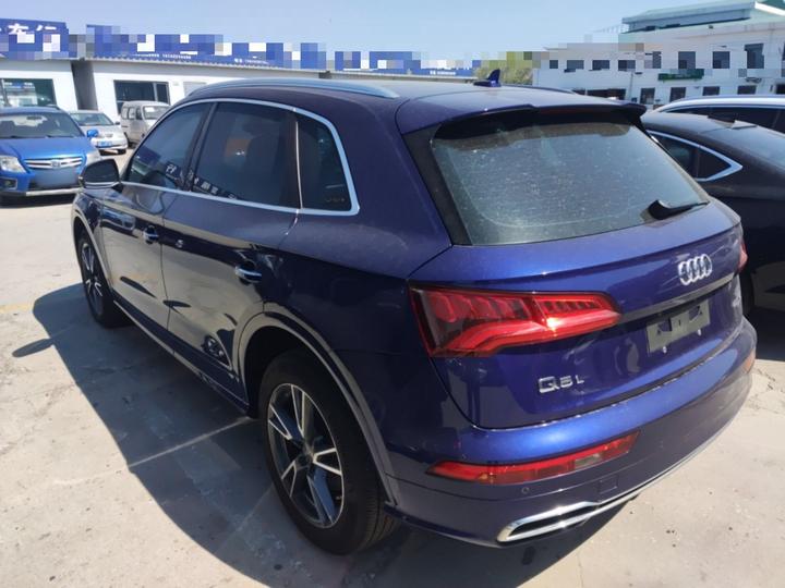Q5L 2018 45 TFSI Exclusive Fashion China V photo 4