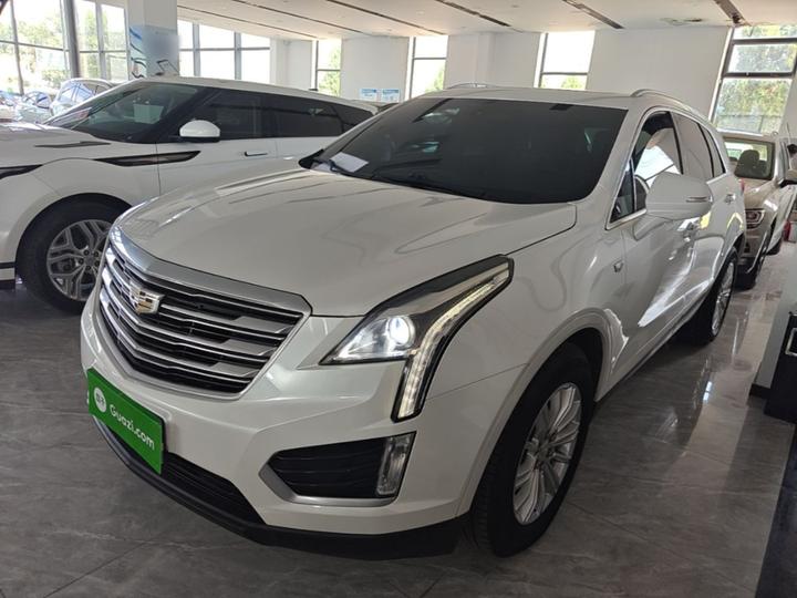 XT5 2018 28E AWD Tech