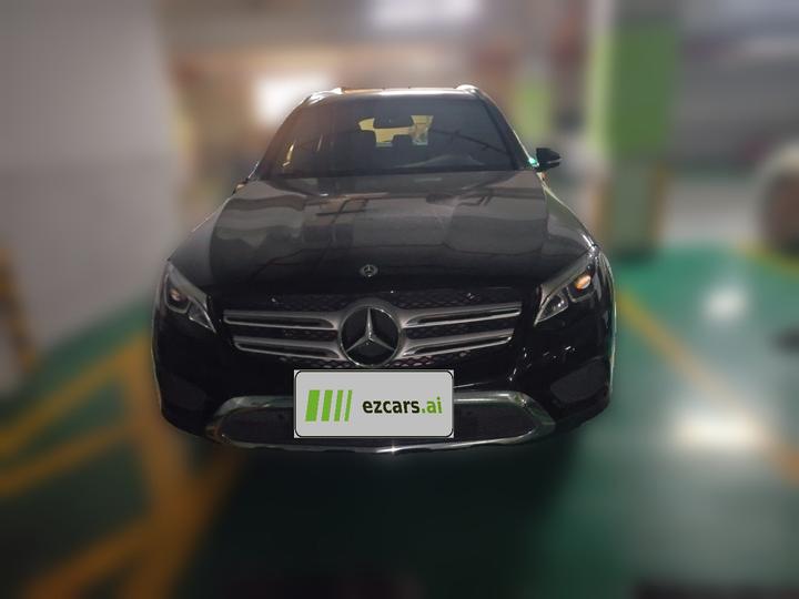 GLC 2019 GLC 200 L 4MATIC photo 2