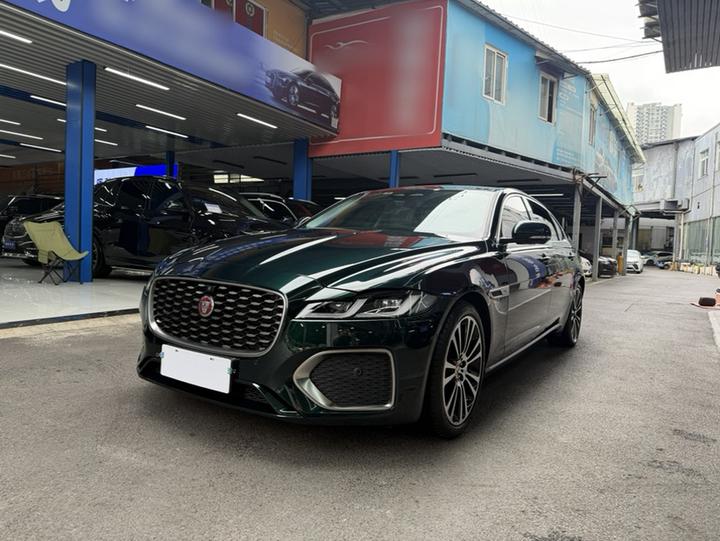 XFL 2022 XFL 2.0T P250 RWD Exclusive Luxury