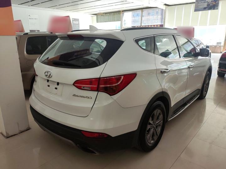 Santa Fe 2015 2.0T AT RWD Smart 5-Seater photo 4