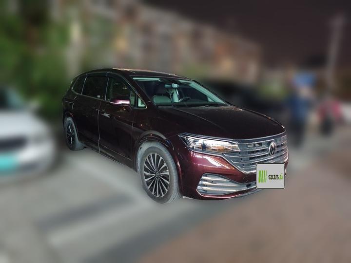 Viloran 2022 380TSI Premium photo 3