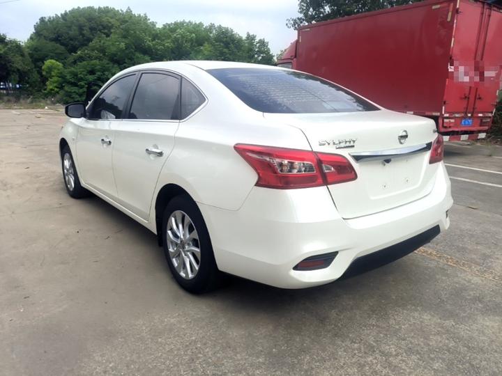 Sylphy 2022 Classic 1.6XE CVT Comfort photo 4