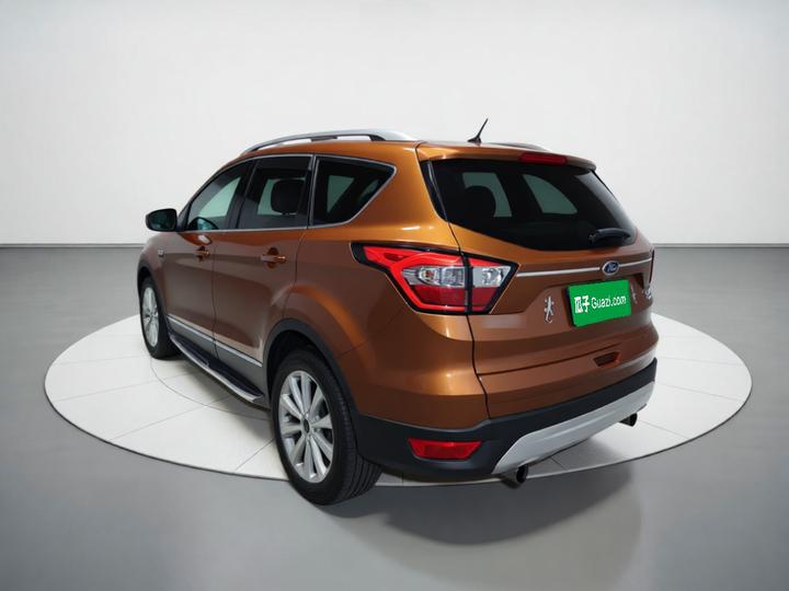 Kuga 2017 EcoBoost 180 RWD photo 4