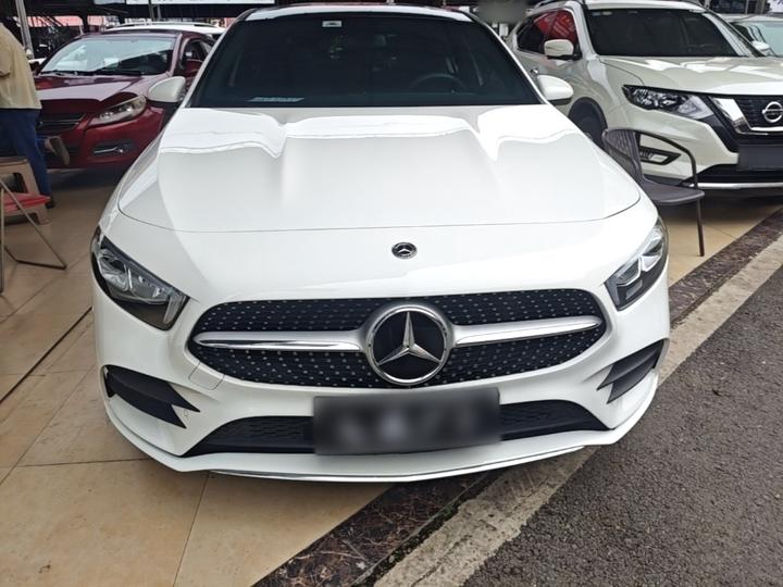 A-Class 2022 Facelift A 200 L Sport Fashion photo 2
