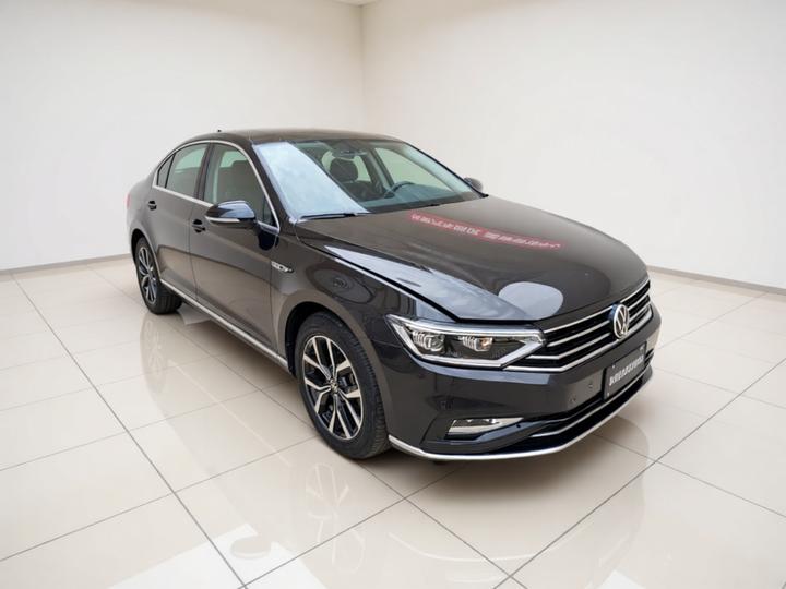Magotan 2020 330TSI DSG Leading photo 3