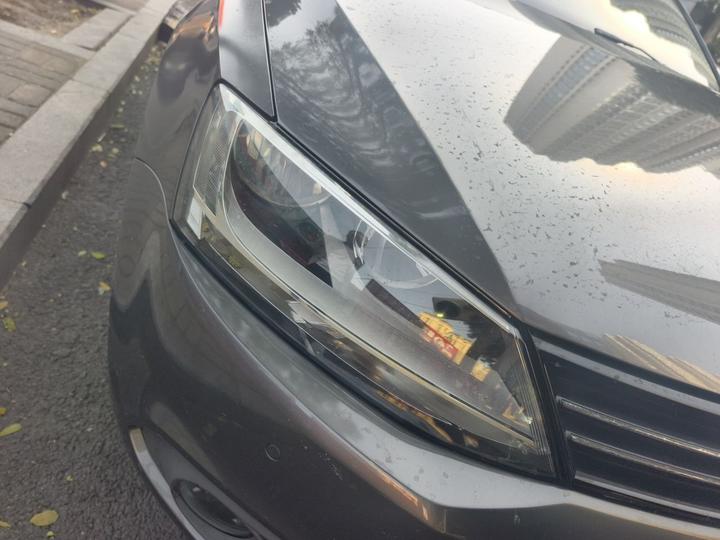 Sagitar 2012 1.4TSI MT Luxury photo 7