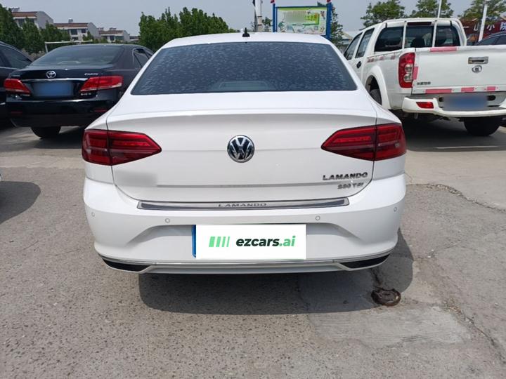 Lamando 2021 230TSI DSG photo 3