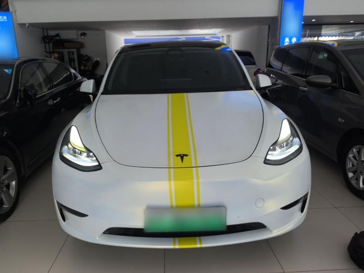 Model Y 2021 Standard Range RWD photo 2