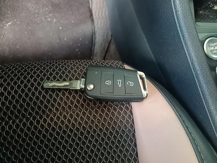 Golf 2020 200TSI DSG Comfort Progressive photo 8
